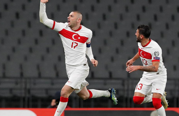Yilmaz hat-trick leads Turkey to impressive win over Netherlands