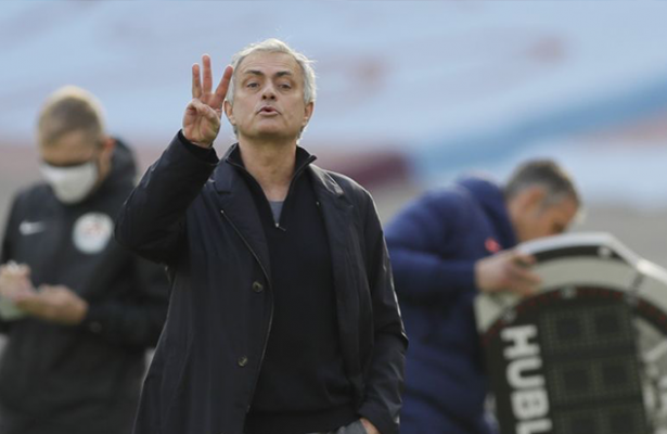 Spurs' sacking of Mourinho before Cup final 'crazy', says Rooney