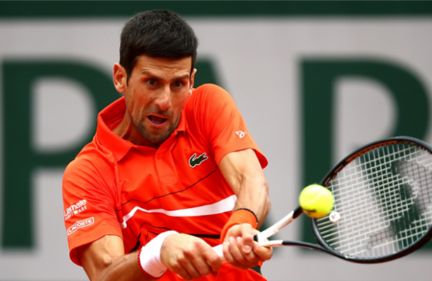 Djokovic, Tsitsipas made to wait in rain-hit Rome