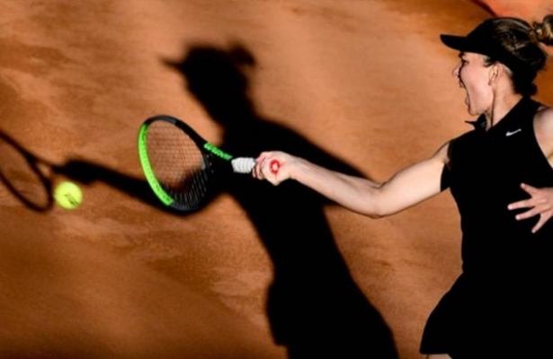 Champion Halep retires injured from Italian Open