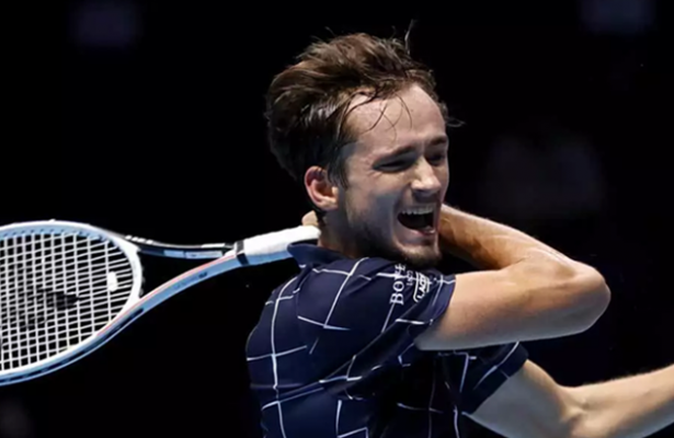 Daniil Medvedev moves to No 2 in rankings; US men tumble