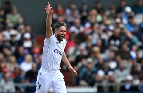 woakes
